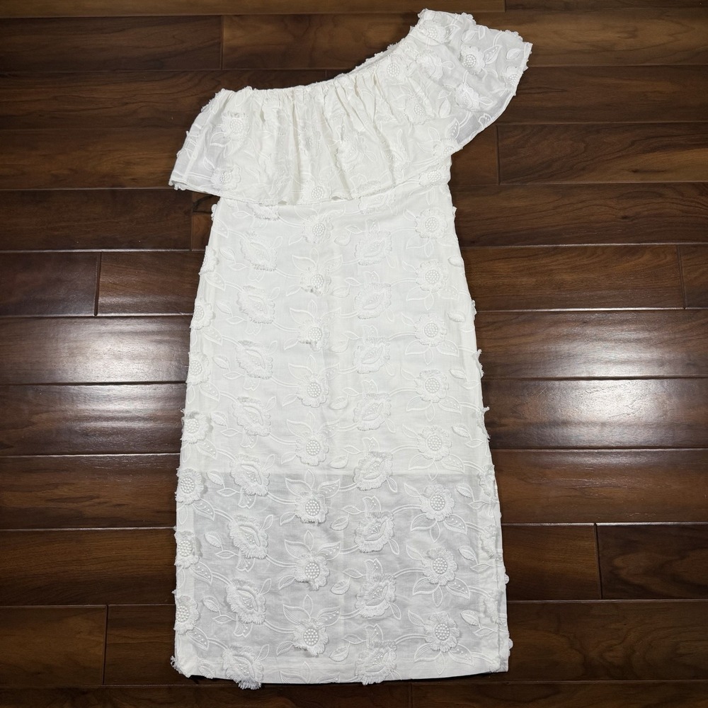 Abbey Glass Size Medium White Sutton Lace 3D Ruffle One Shoulder Midi Dress